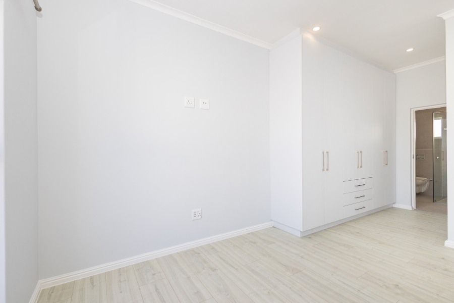 4 Bedroom Property for Sale in Sagewood Western Cape